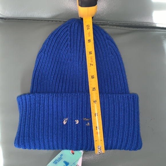 Off-White Logo Rib Wool Beanie - Picture 6 of 9